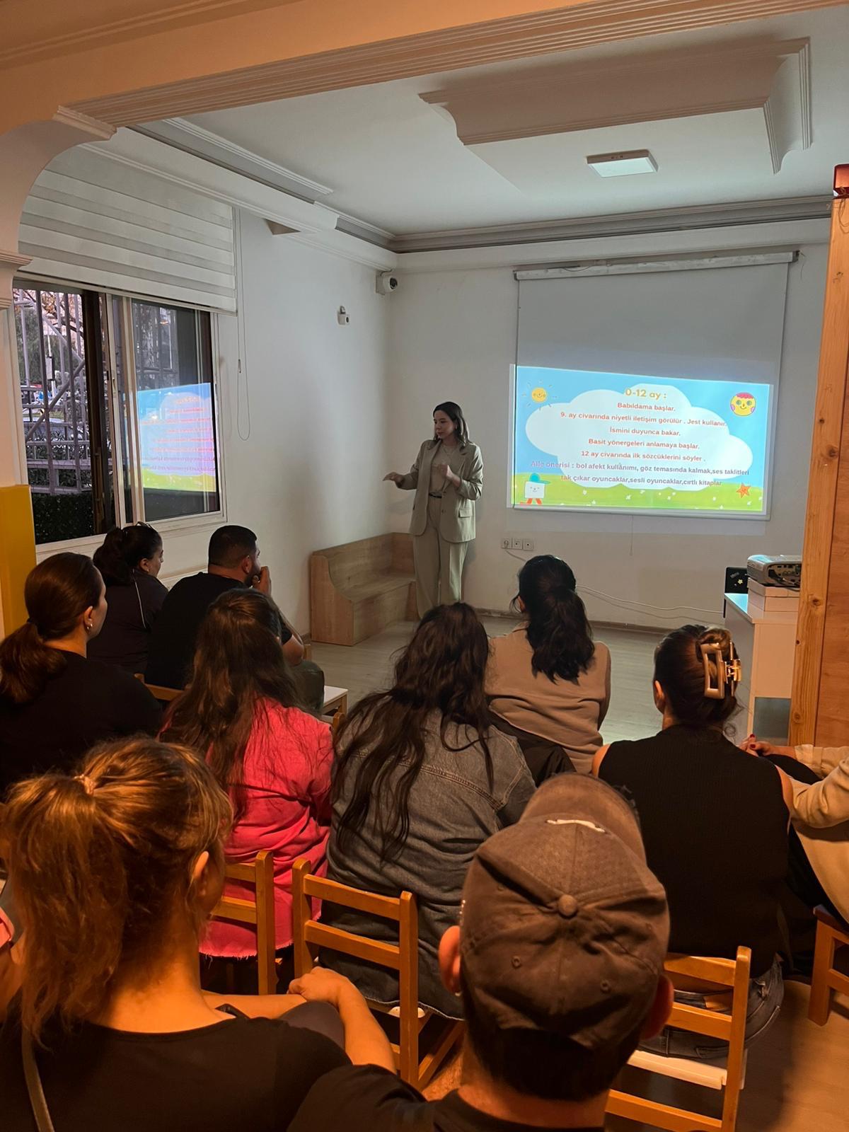 Aile eğitim semineri